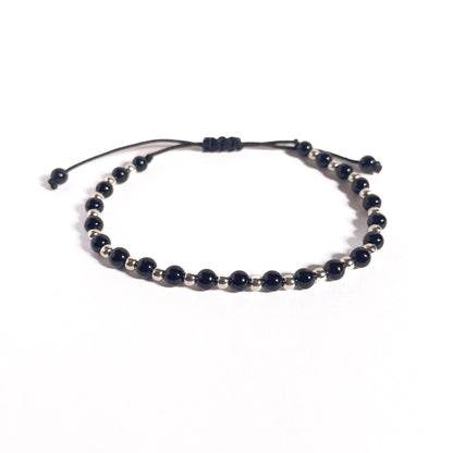 Brățară Onix 4 mm cu bile din argint 925 de 3 mm pe șnur reglabil negru