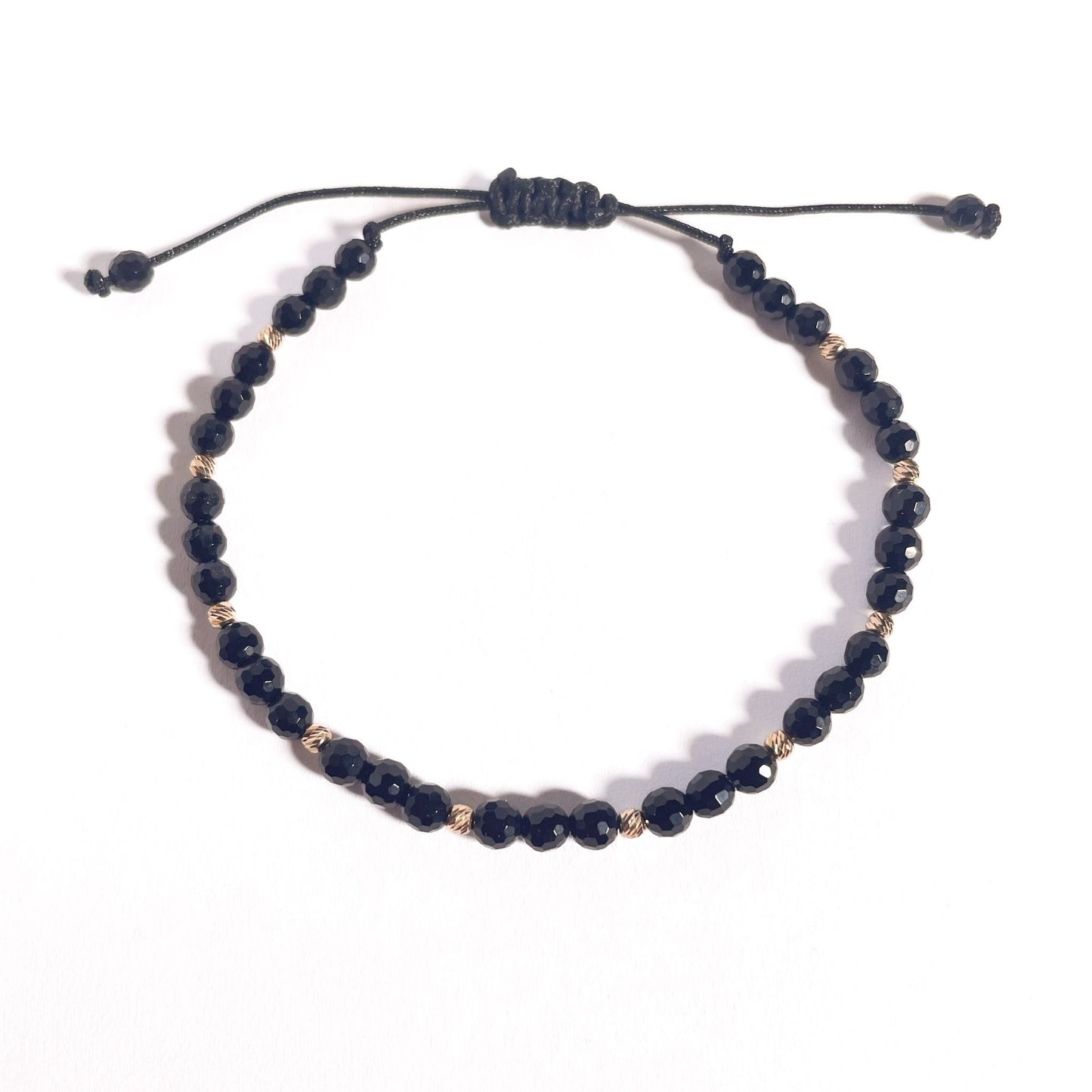 Brățară Onix fațetat 4 mm cu bile din aur 14K pe șnur reglabil negru