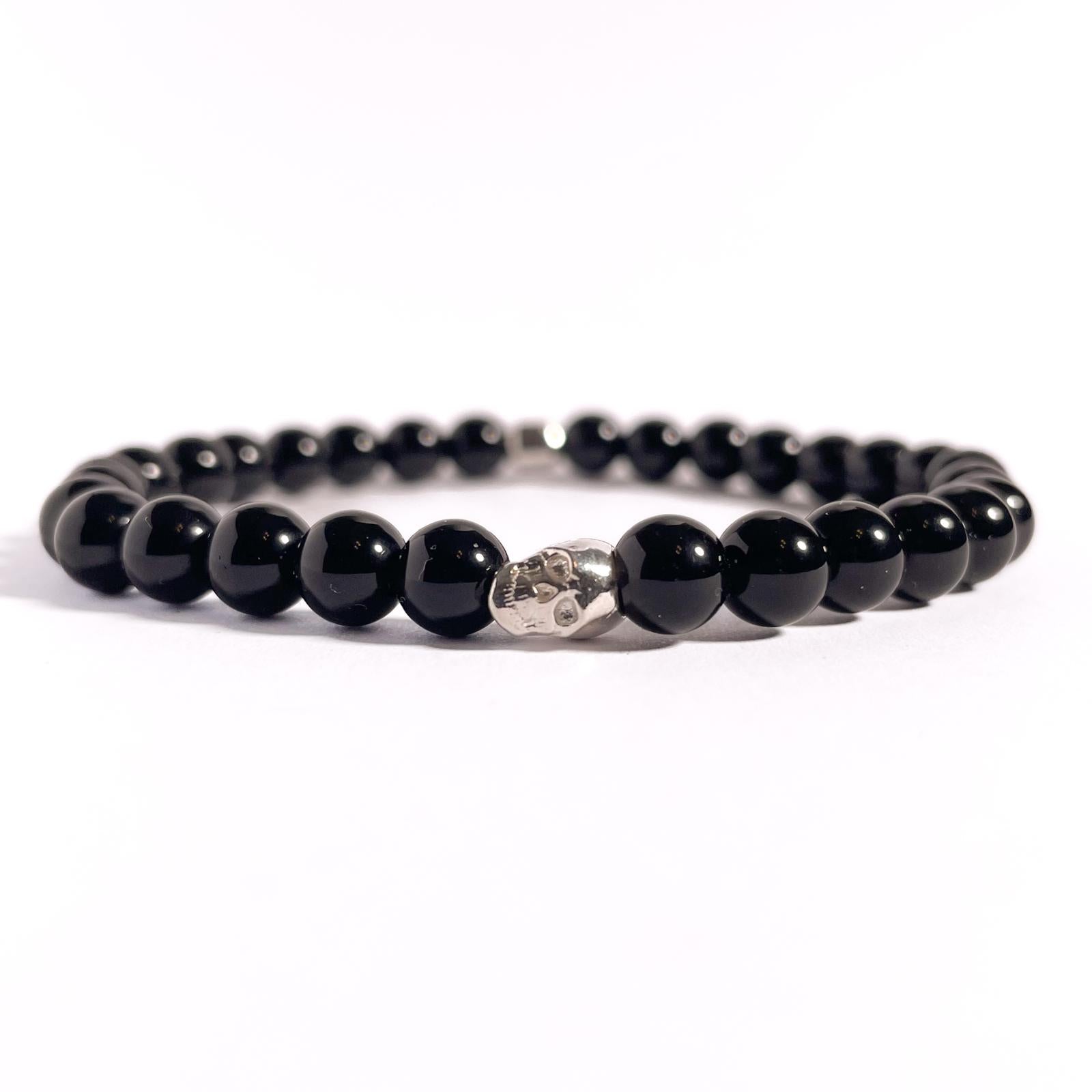 Brățară Onix cu element skull din argint 925 și bilă de 4 mm