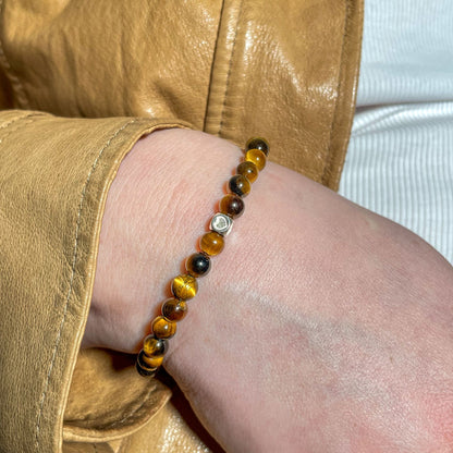 Brățară Tiger Eye cu element inimă din argint 925, 6 mm